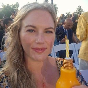 Meet your Posher, Candace